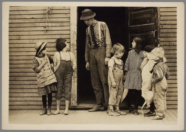 A Sister Of Six fotoğrafı