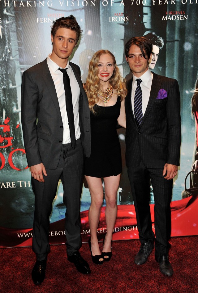 Kız ve Kurt Fotoğrafı