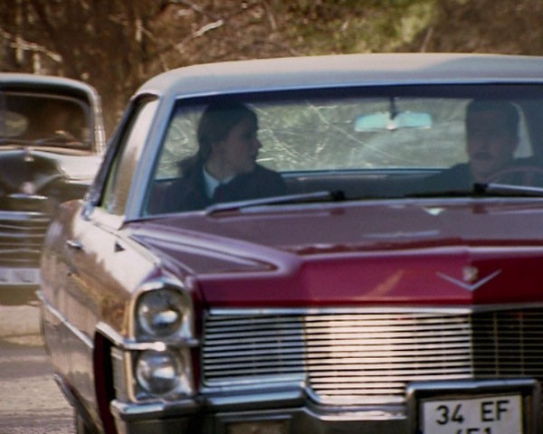 Öyle Bir Geçer Zaman Ki Fotoğrafı