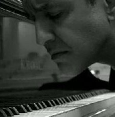 The Handless Pianist (2008) afişi