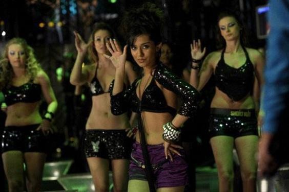 Short Kut - The Con Is On fotoğrafı