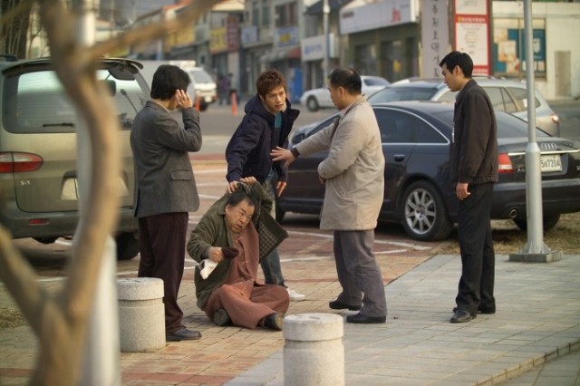 Scooping Up The Moonlight Fotoğrafı