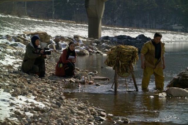 Scooping Up The Moonlight Fotoğrafı