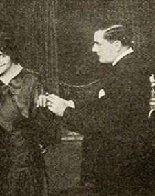 The Millionaire's Hundred Dollar Bill (1915) afişi