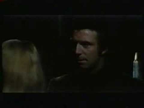 Nella Stretta Morsa Del Ragno Fotoğrafı