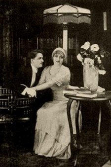 The Broken Heart (1913) afişi