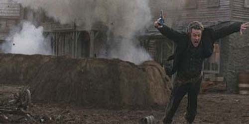 Batıdaki Yaratık İstilası fotoğrafı