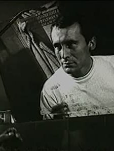 Utolsó Elötti Ember (1963) afişi