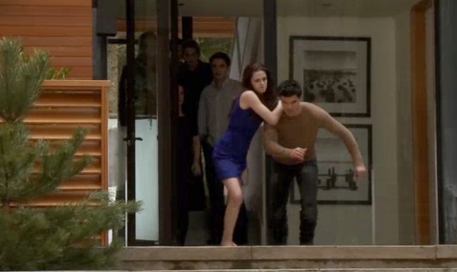 Alacakaranlık Efsanesi: Şafak Vakti Bölüm 2 Fotoğrafı