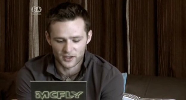 Mcfly On The Wall fotoğrafı