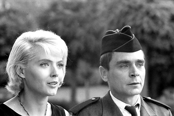 Beşten Yediye Cléo fotoğrafı