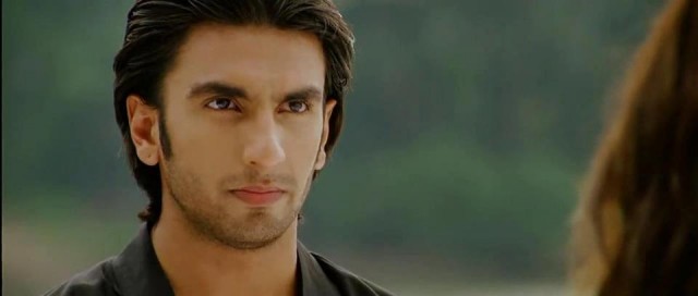 Ladies vs Ricky Bahl Fotoğrafı