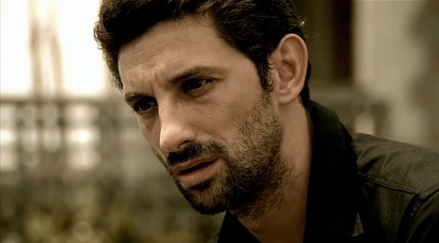 Kıyıda Kalan fotoğrafı