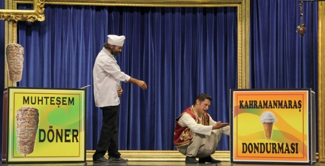 İnsanlar Alemi fotoğrafı