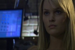 Tehlikeli Tür: Uyanış fotoğrafı