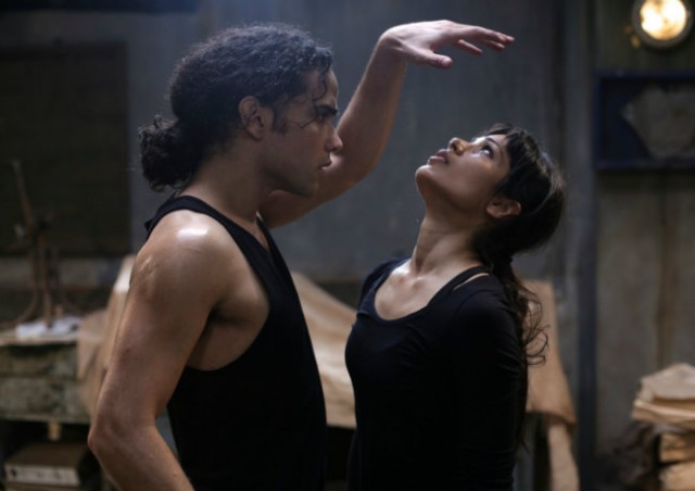 Desert Dancer Fotoğrafı