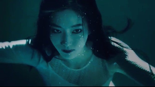 Bride of the Century Fotoğrafı