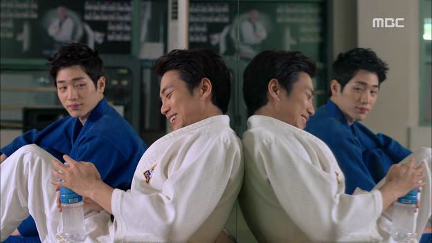 Cunning Single Lady Fotoğrafı