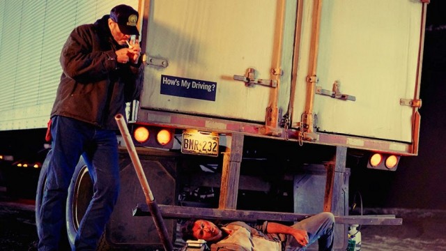 Asla Yabancılarla Oynama 3 Fotoğrafı