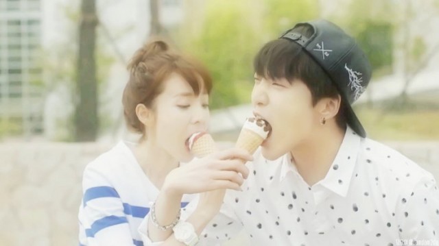 We Broke Up Fotoğrafı