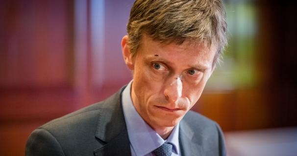 Ordinary Lies Fotoğrafı