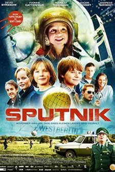 Görevimiz Sputnik (2013) afişi