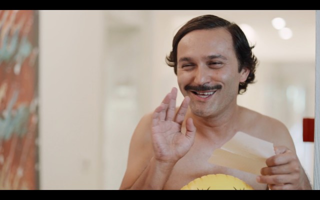 Geniş Aile: Yapıştır Fotoğrafı