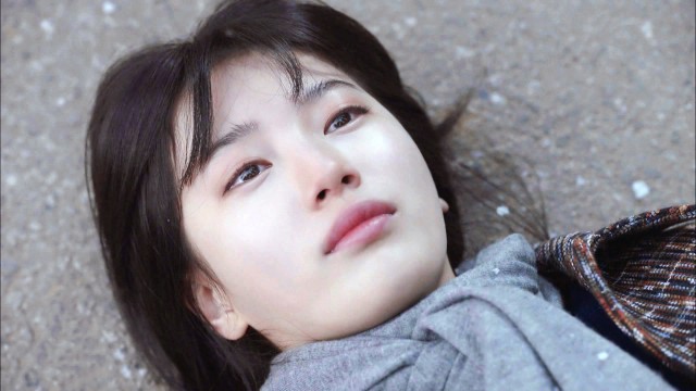 Uncontrollably Fond Fotoğrafı