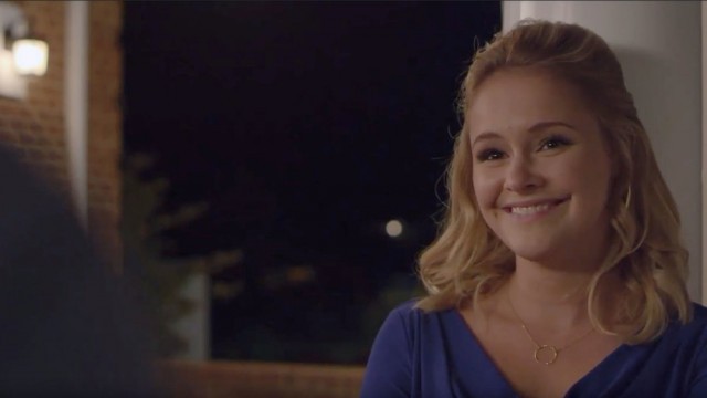 Beyaz Yalan Fotoğrafı