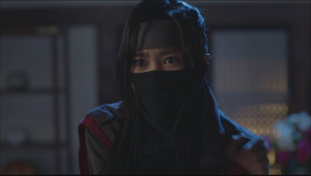 The Flower in Prison Fotoğrafı