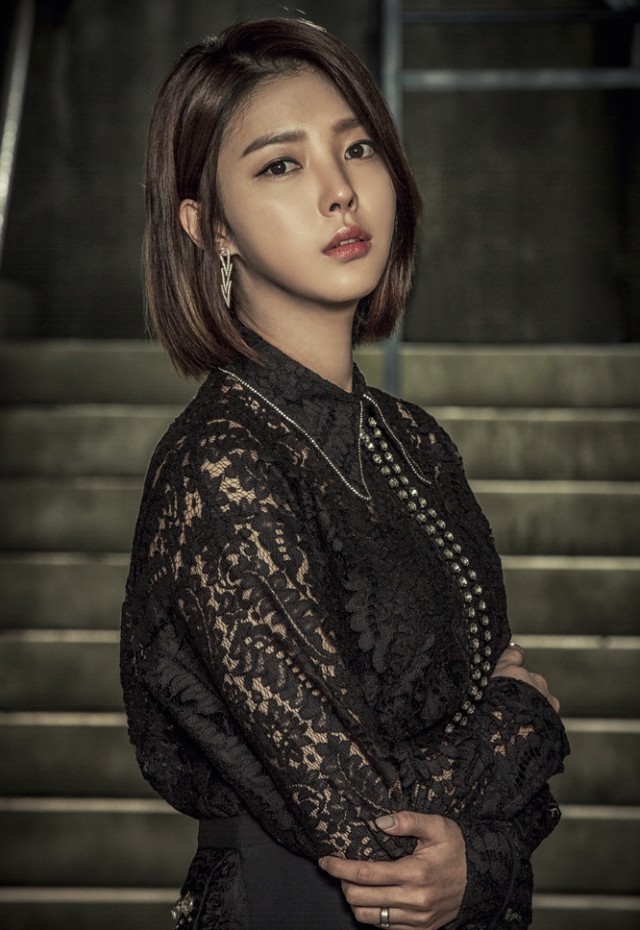 Defendant fotoğrafı