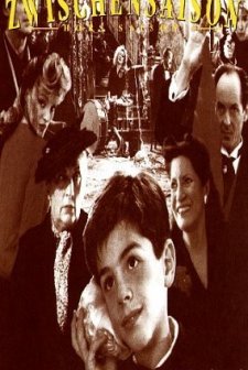 Hors saison (1992) afişi