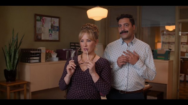 Love, Guaranteed fotoğrafı