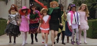Troop Beverly Hills fotoğrafı