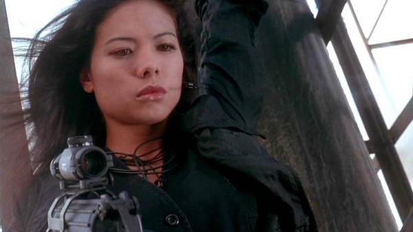 Kara Maske Fotoğrafı