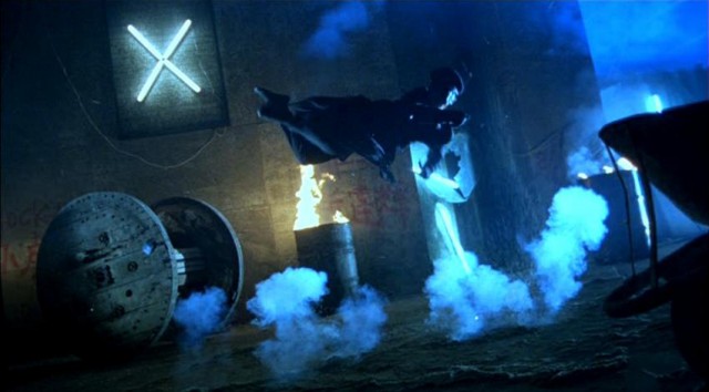 Kara Maske Fotoğrafı