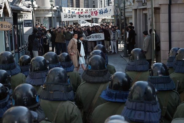 Low Life Fotoğrafı