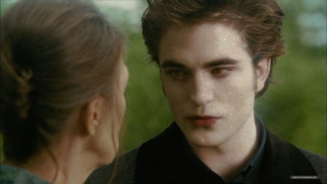 Alacakaranlık Efsanesi: Yeni Ay Fotoğrafı