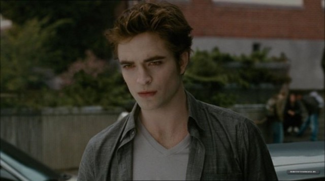 Alacakaranlık Efsanesi: Yeni Ay Fotoğrafı