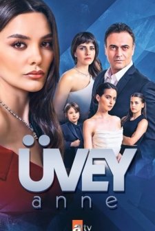 Üvey Anne (2023) afişi