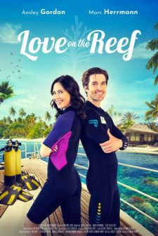Love on the Reef (2023) afişi