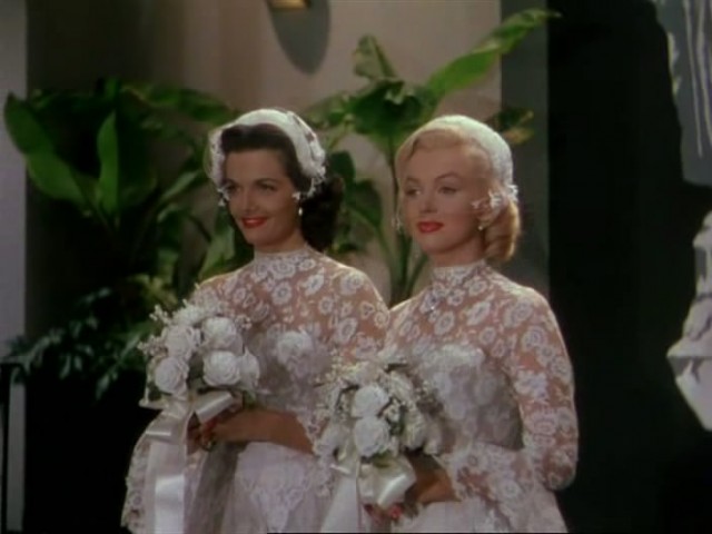 Erkekler Sarışınları Sever Fotoğrafı