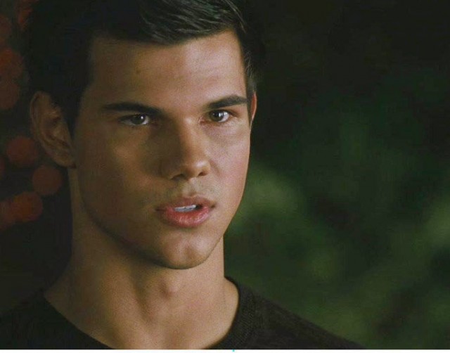 Alacakaranlık Efsanesi: Tutulma Fotoğrafı