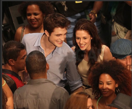 Alacakaranlık Efsanesi: Şafak Vakti Bölüm 1 Fotoğrafı