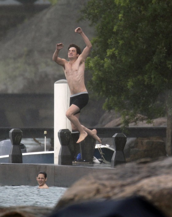 Alacakaranlık Efsanesi: Şafak Vakti Bölüm 1 Fotoğrafı