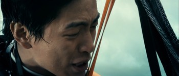 Tsunamiden Kaçış Fotoğrafı