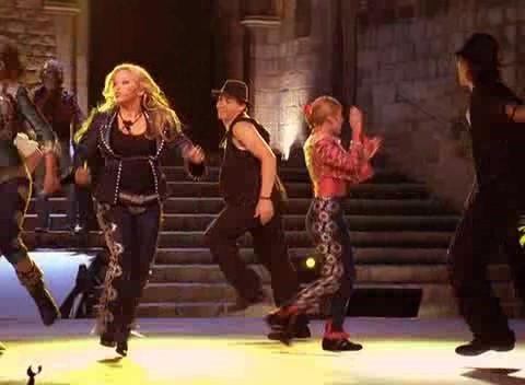 Çita Kızlar: Tek Dünya fotoğrafı