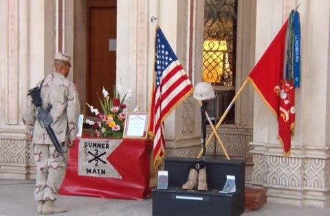 Gunner Palace Fotoğrafı