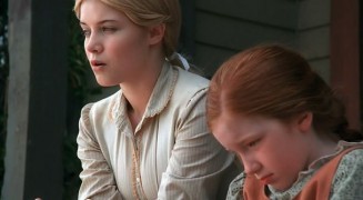 Love Takes Wing Fotoğrafı