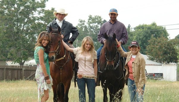 Material Girls Fotoğrafı